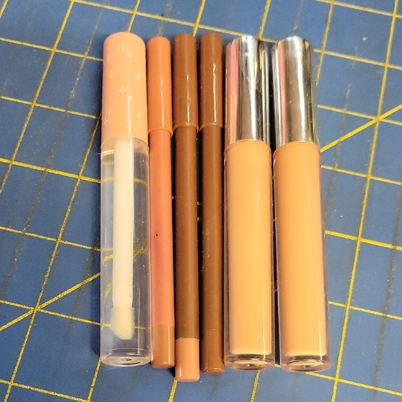 ColourPop Assorted Lip Glosses X 3 & Lip Liner X 3 New - Picture 1 of 1